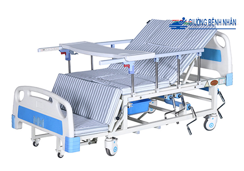 Giường bệnh nhân quay bằng tay