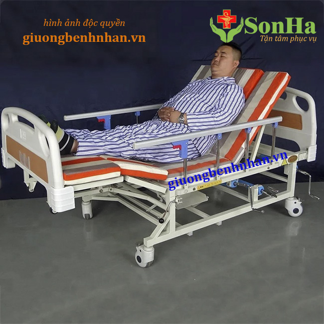 giường y tế, giường bênh nhận, giường y tế 4 tay quay, giường bênh nhân 4 tay quay, giường bệnh viện