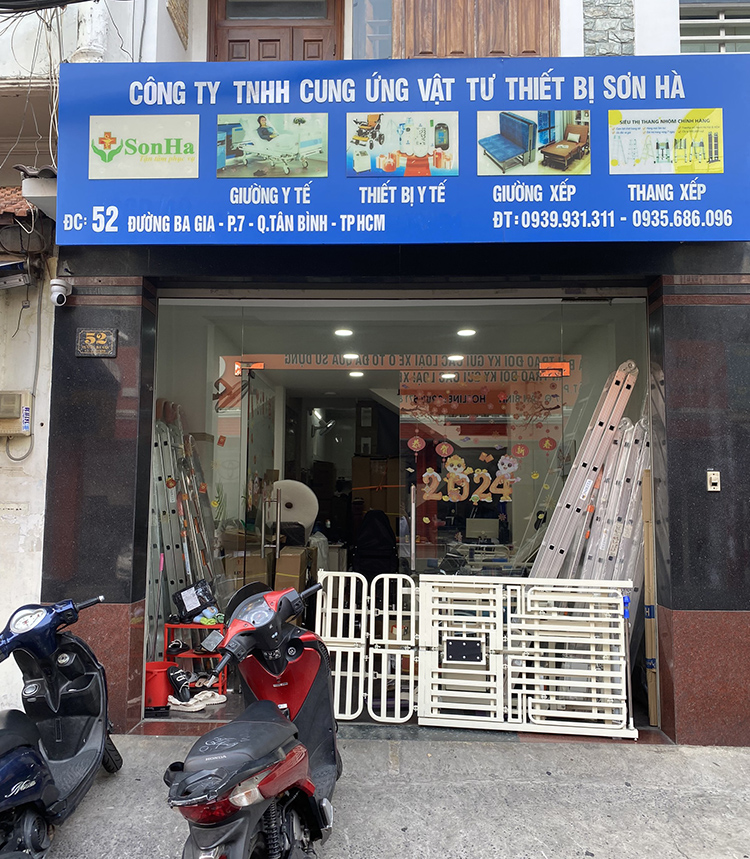 văn ph&ograve;ng trưng b&agrave;y giường bệnh 