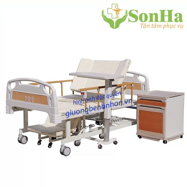 GIƯỜNG BỆNH NHÂN TÁCH LÀM XE LĂN